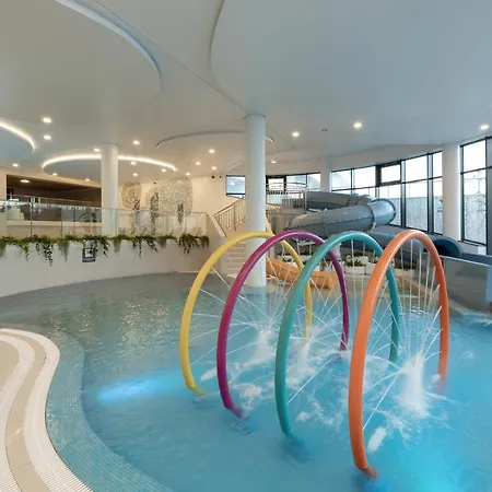 Polanki Aqua & Basen By Renters شقة *