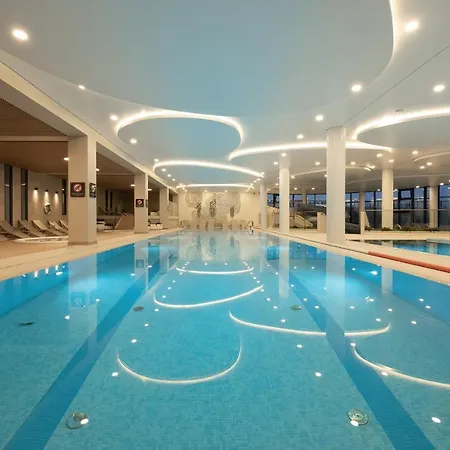 Polanki Aqua & Basen By Renters * Kołobrzeg